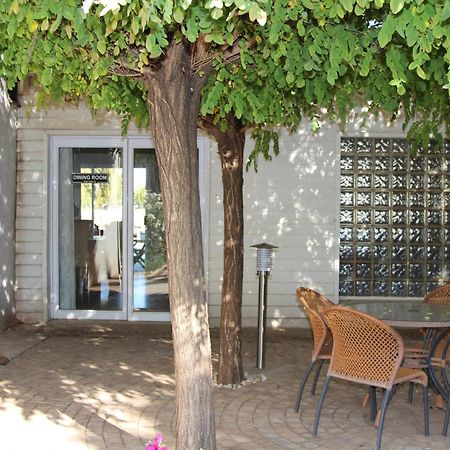 Indigo Moon Guesthouse Lichtenburg Kültér fotó