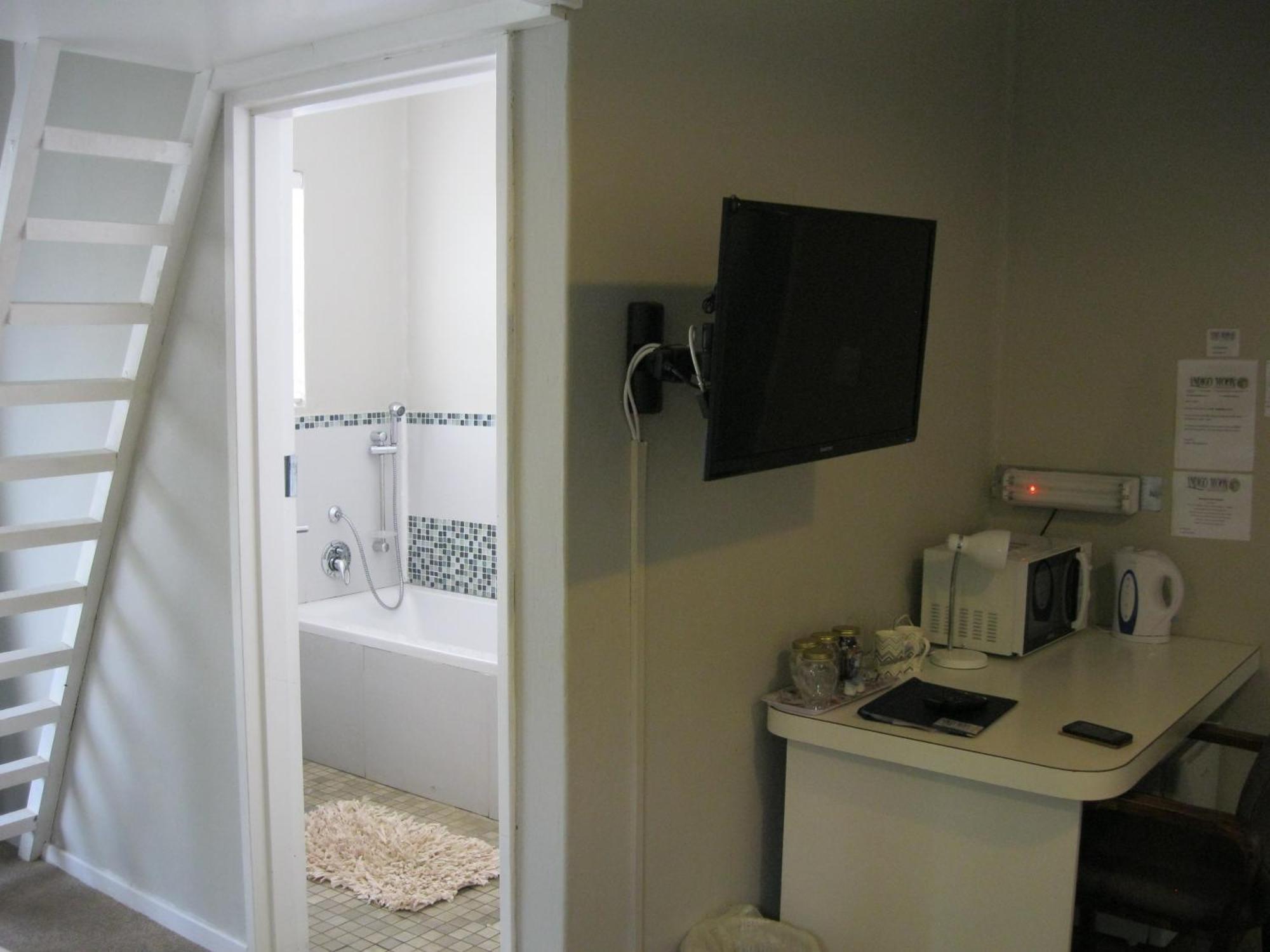 Indigo Moon Guesthouse Lichtenburg Kültér fotó