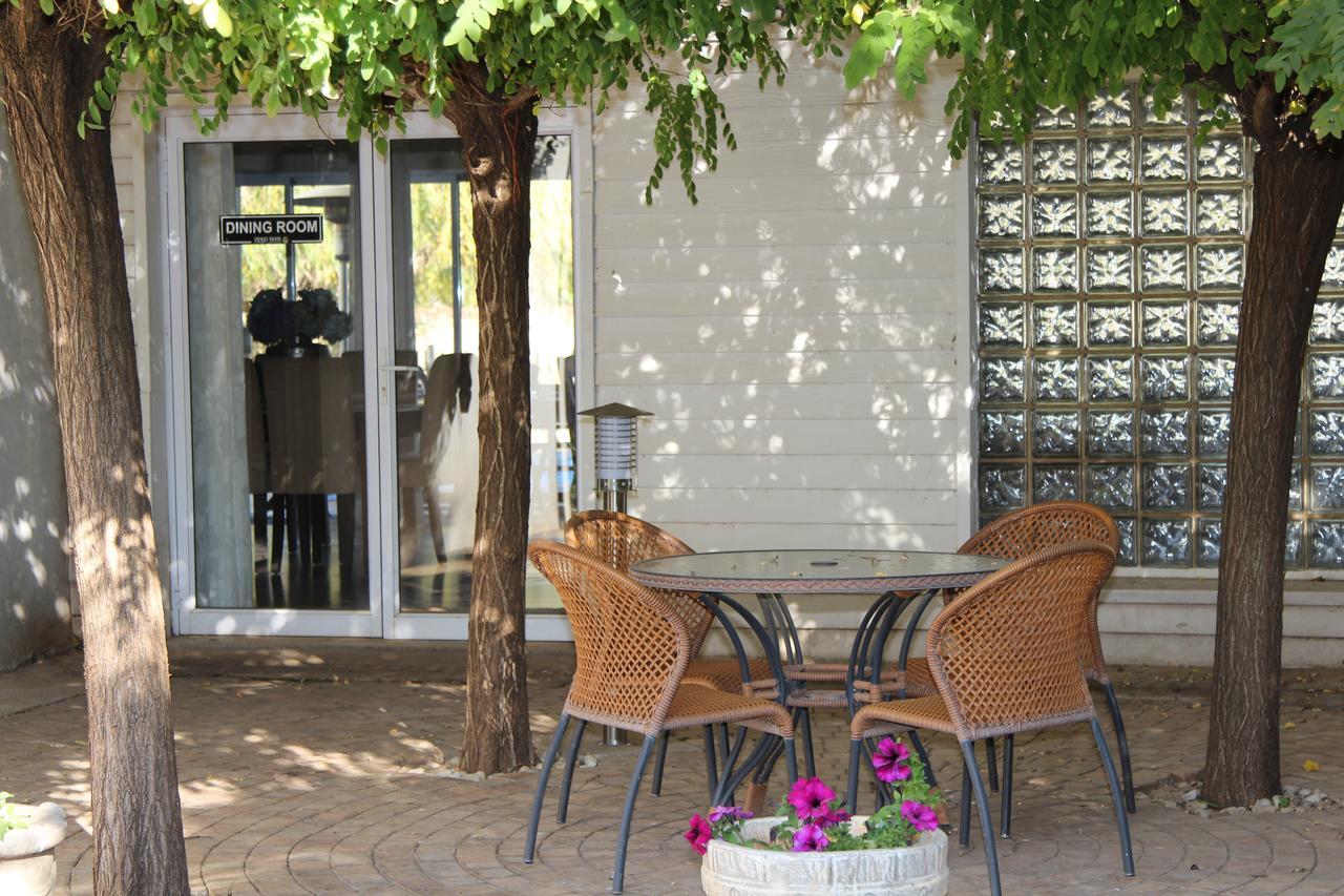 Indigo Moon Guesthouse Lichtenburg Kültér fotó